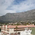On Kloof Self Catering Apartment