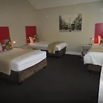 Ashanti Lodge Green Point