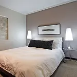 Cape Eazi Stayz Icon Apartments