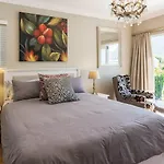 Anna\'S Place