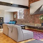 New York Loft Style Apartment 6