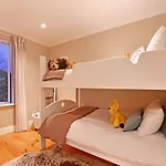 Maple Residence