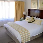 Manderley Lodge