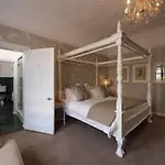 Kingslyn Boutique Guest House