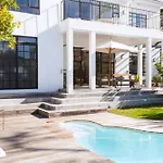 9 Tuinhuis