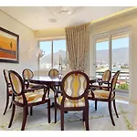 Pinemore Waterfront Apartments