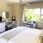 Klein Bosheuwel Guest House