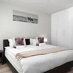 Greenwich Square Luxury Apartments