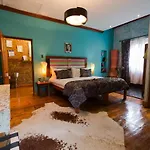 Sweet Lemon Boutique Bed & Breakfast