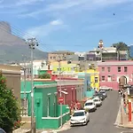 Upperbloem Guesthouse And Apartments
