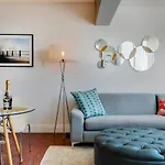 Backup-Power Mouille Point Apartment