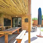 Coral Sands Brickstone