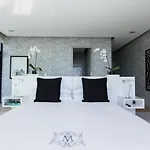 Mannabay Fine Boutique Hotel