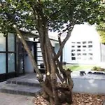 Urban Oasis At Windburg Suites