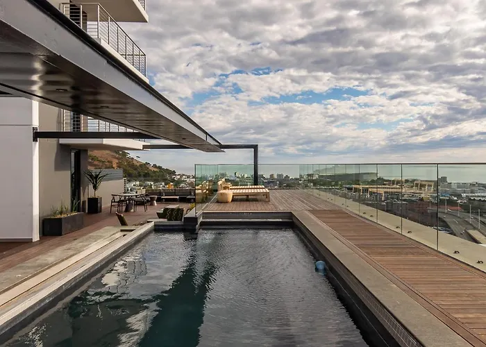 16 On Bree One Bedroom With Amazing Views Of Cape Town