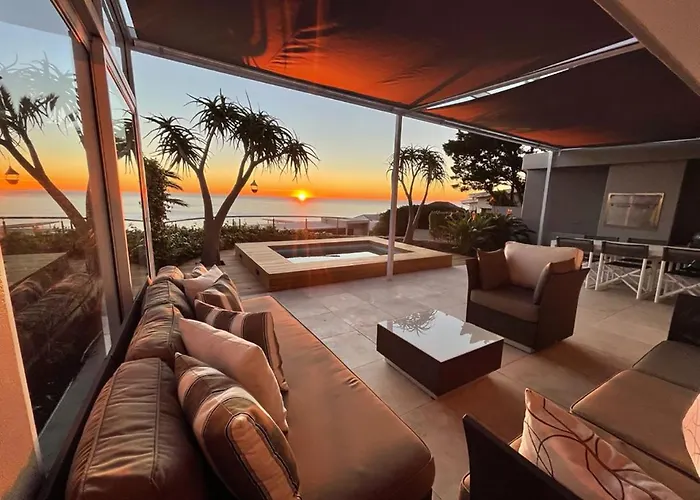 Sunset Bay Camps Bay - Villa With Pool & Sea Views