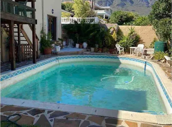 Living In Camps Bay Summer