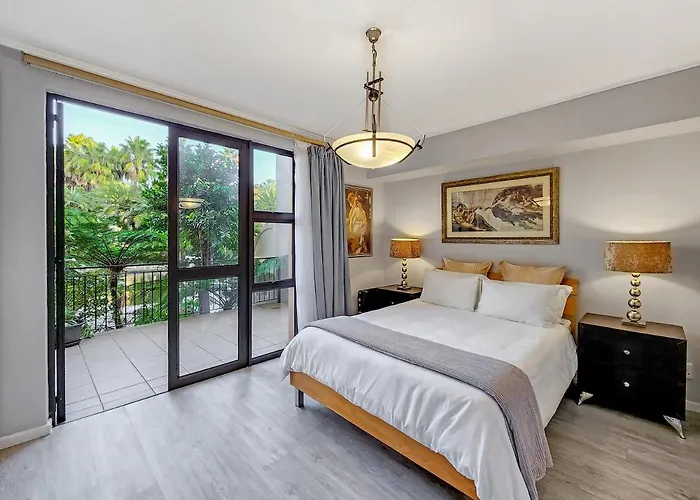 Walkable, Pools, Park And Great For Families