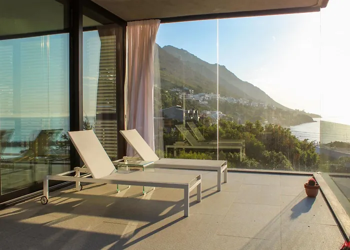 Redrock Ocean View Villa