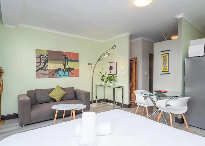 Stylish Studio In The Square
