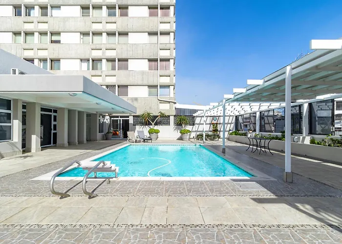1 Bedroom Apartment, The Centurion, Seapoint, Cape Town, South Africa