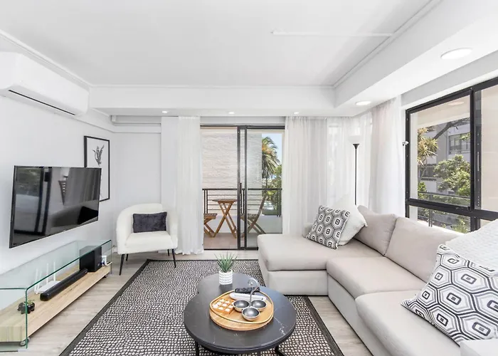 Sausalito 201 By Host Agents