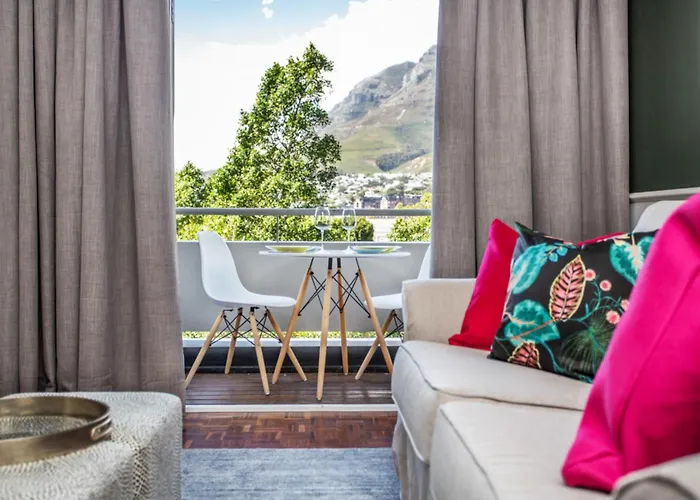 St Martini Mountain View Studio