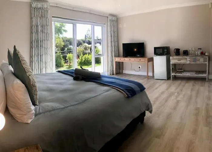 Seaside Serenity Retreat