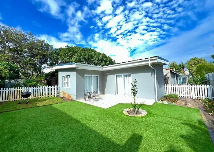 Private Garden Flat Blouberg Beach
