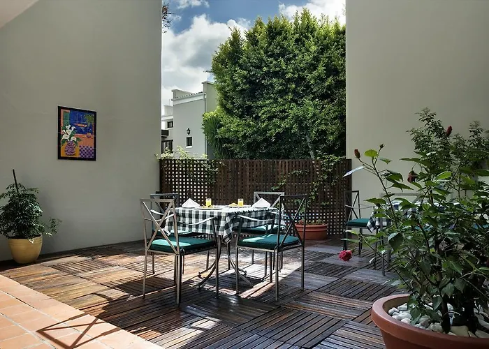 Cape Suites Apartments