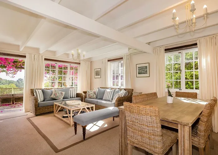 Houtkapperspoort Country Cottages