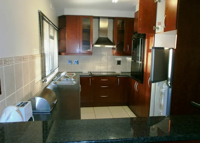 Vicmor Court 35 - Apartment