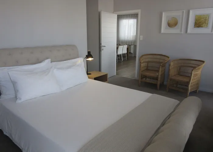 Roomquay Portswood Ridge