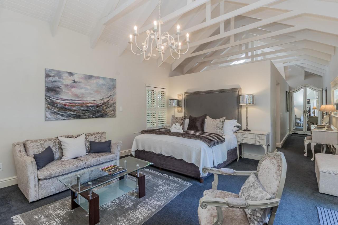 Fernwood Manor Boutique 5*