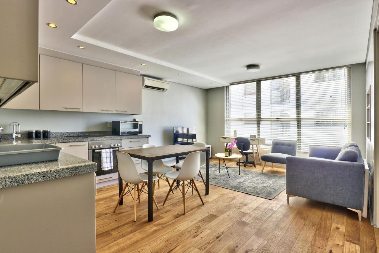 Apartment Legacy One Bedroom.
