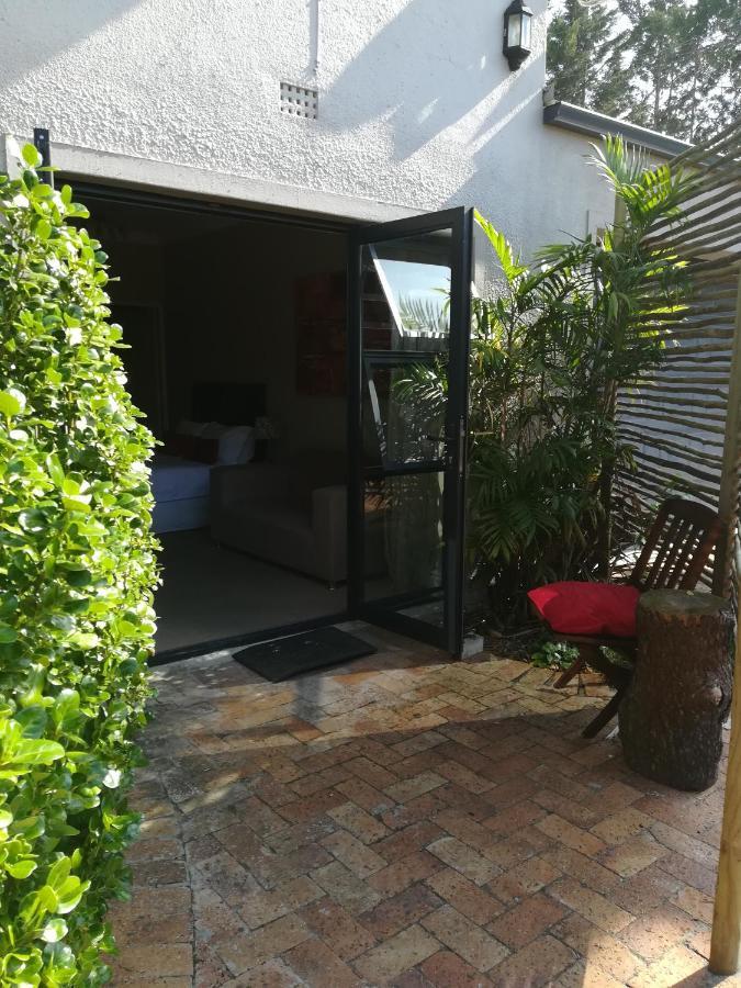 Inverness Manor Guest house 2*