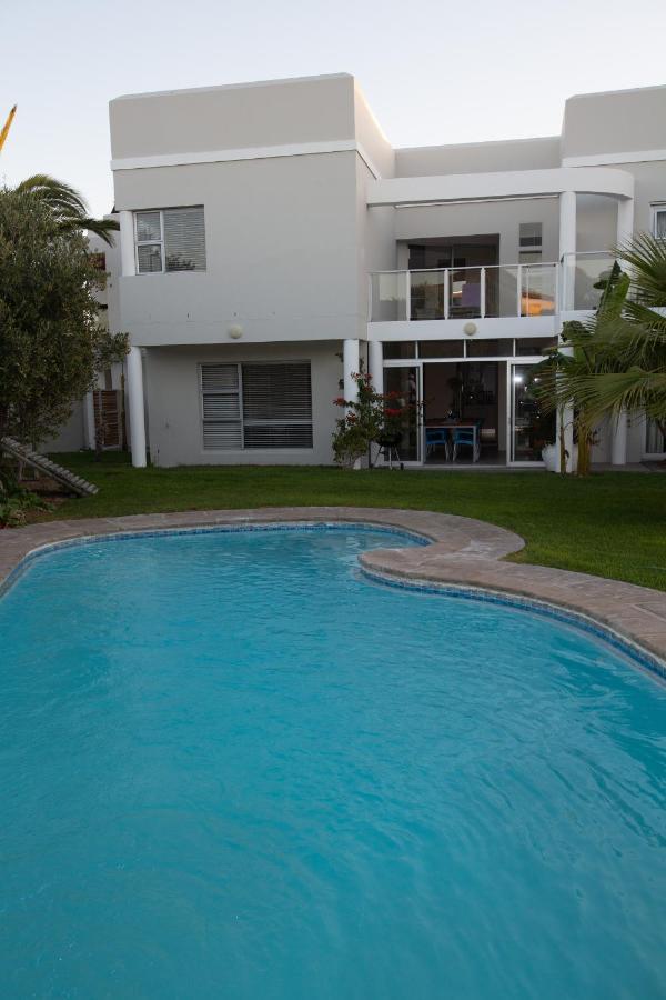 Apartment Lamabeach Farm Cape Town