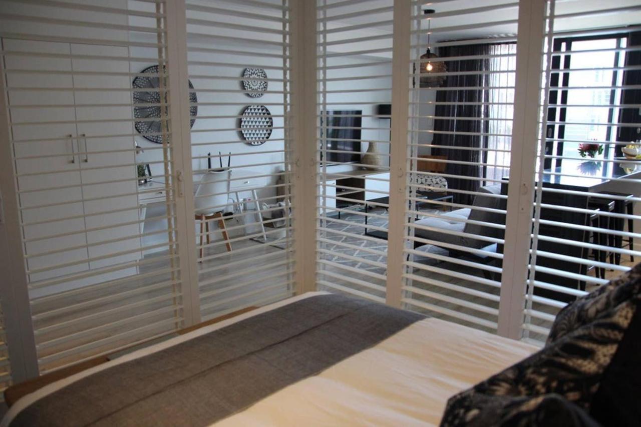 Mondaine Luxurious Spacious And Trendy