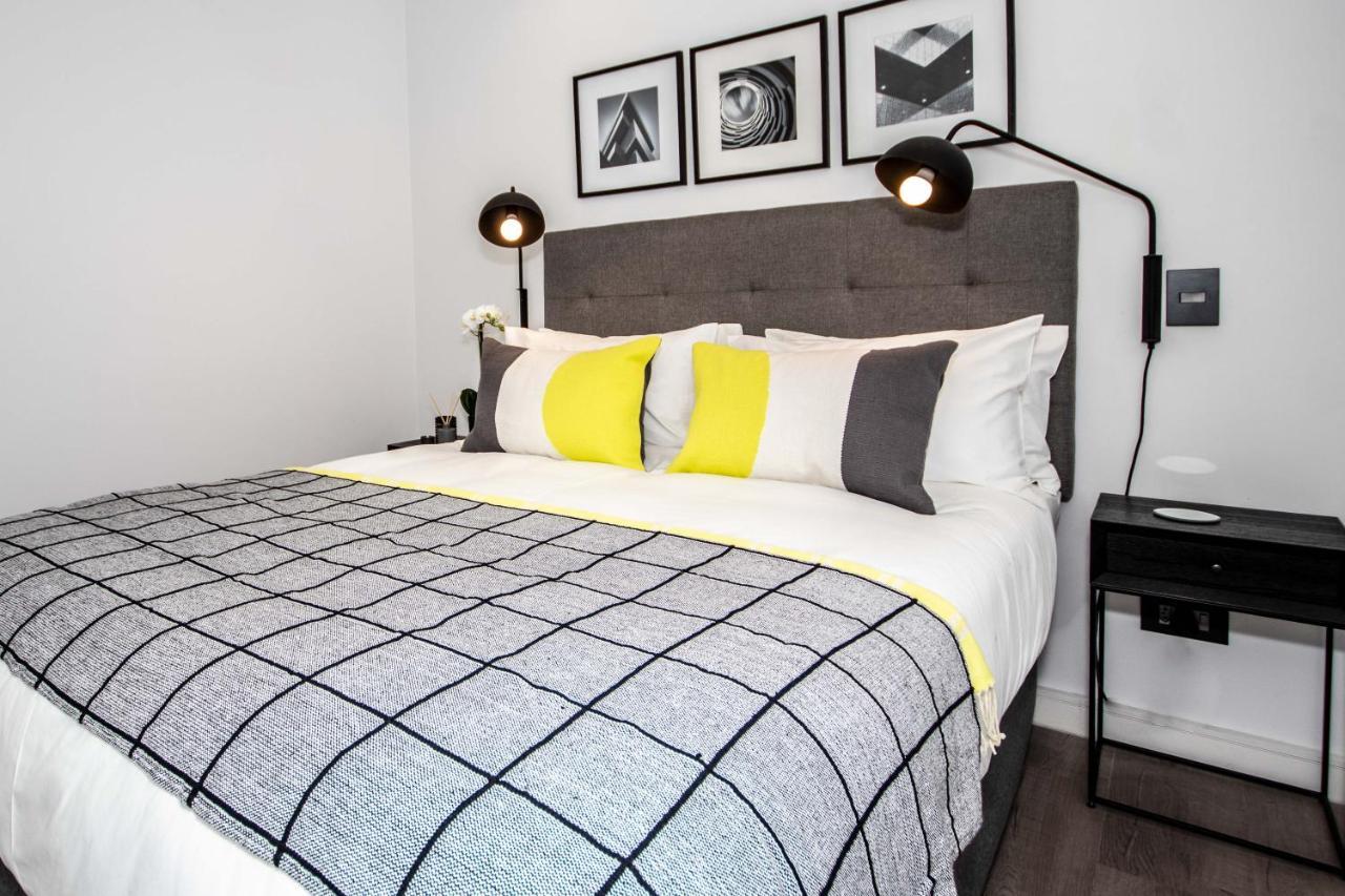 Apartment G04 The Signature, De Waterkant,