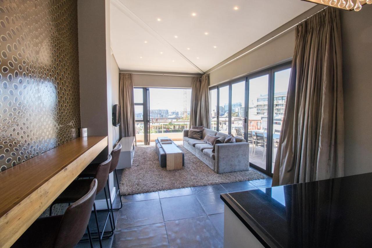 108 Waterkant Villa