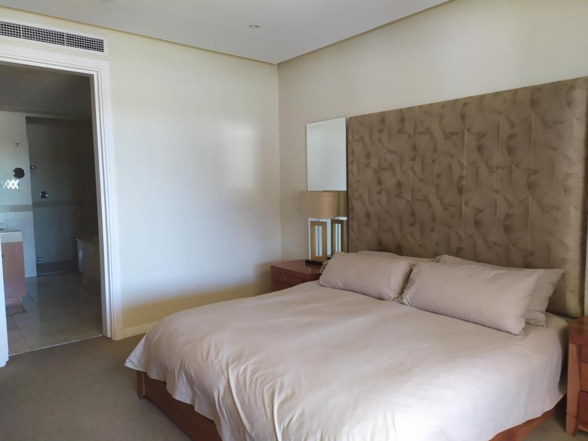 Apartment Two Bedroom - Fully Furnished And Equipped Cape Town