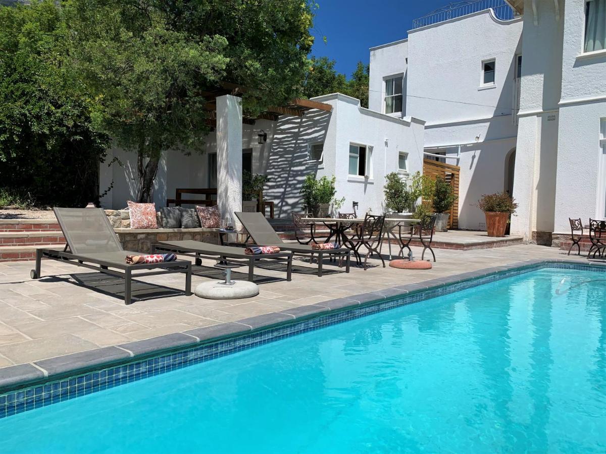 Abbey Manor Luxury