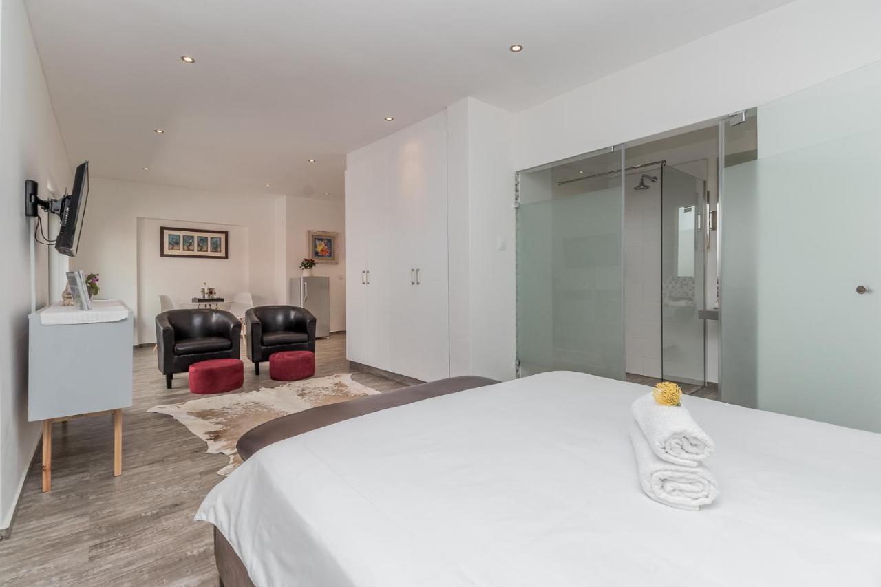 Guest house 51 On Camps Bay