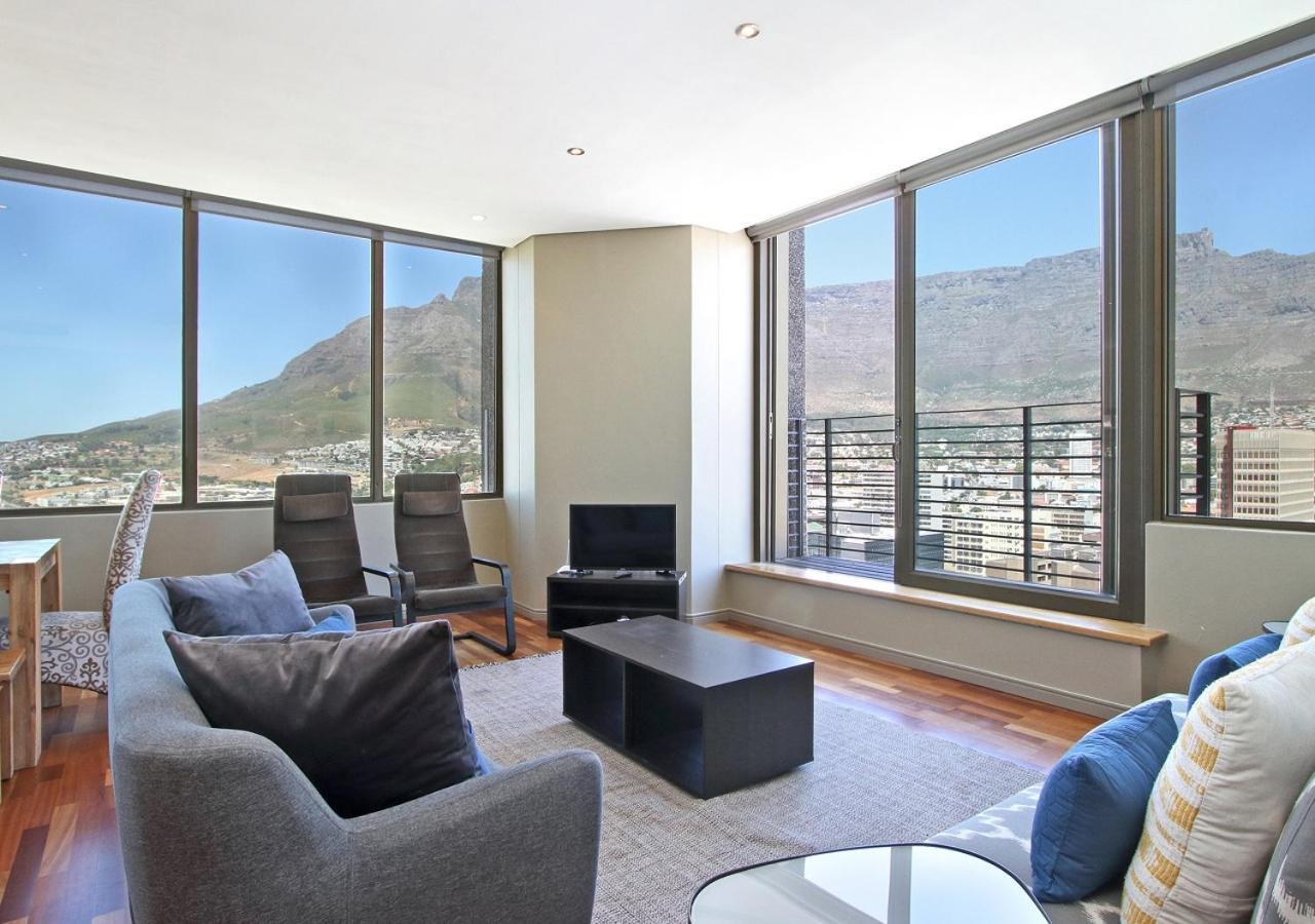Spacious 3 Bedroom Family In Apartamento