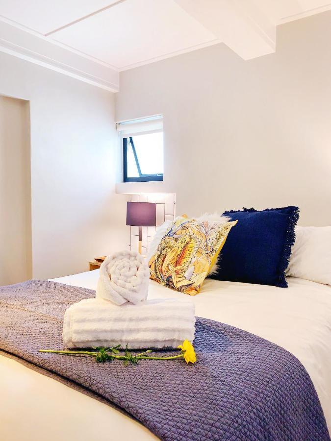Urban Pod In Vibrant Point Cape Town