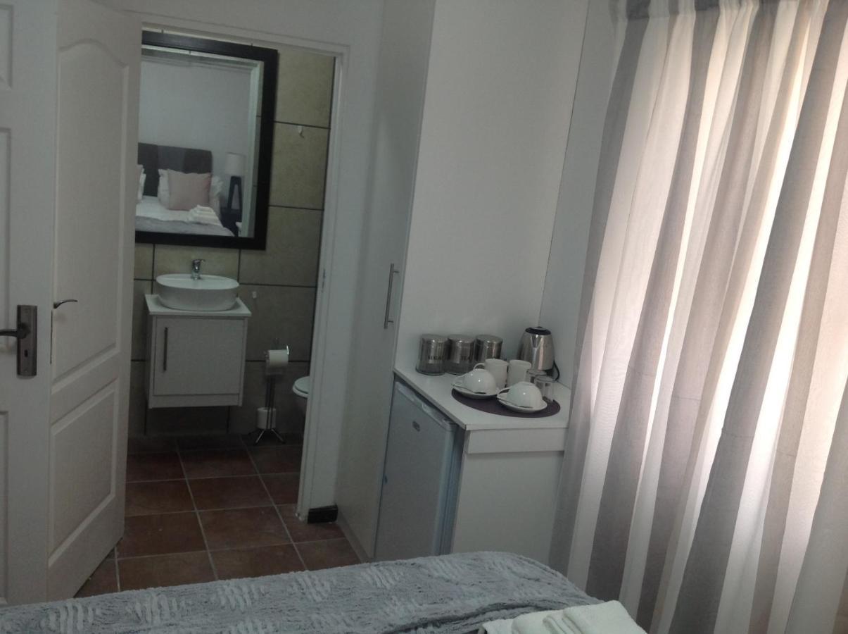 Guest house Sikelela 2*