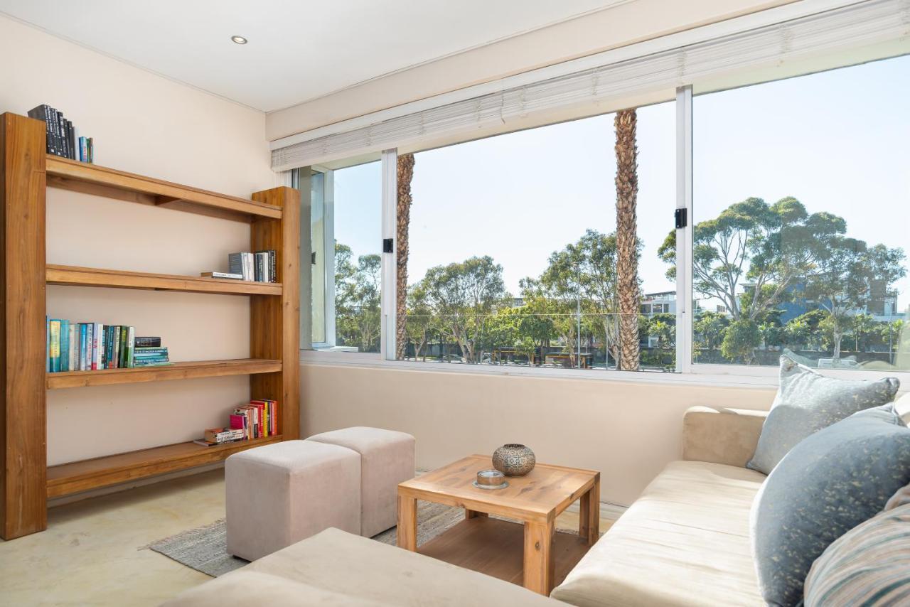 Devonshire Apartment *