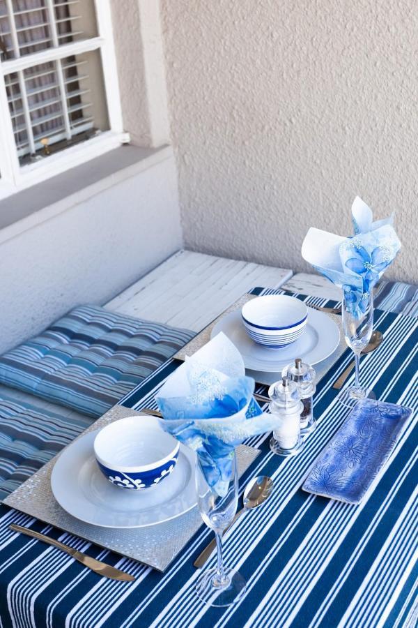 Apartment Stunning Studio With Garden & Parking In Sunny Sea Point