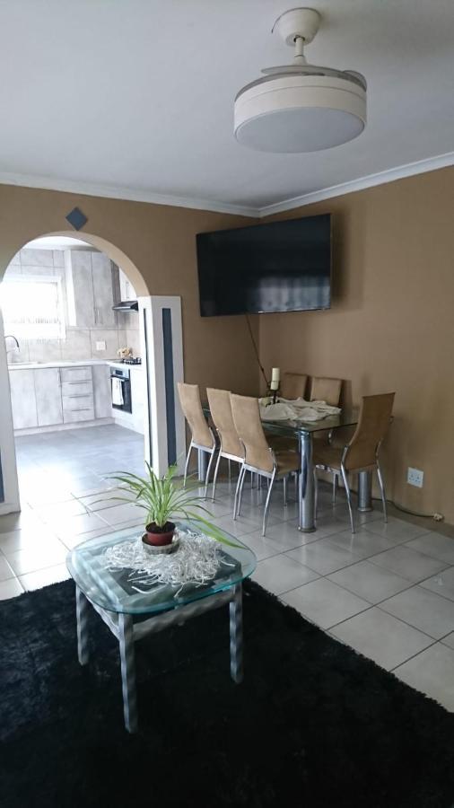 Sir Self Catering Cape Town