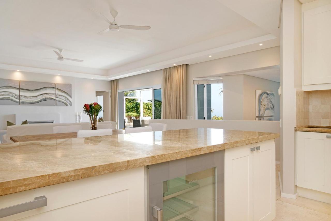 Villa Sunset Bay Camps Bay - With Pool & Sea Views *